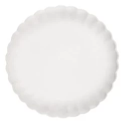 B&M Scalloped Edge Dinner Plate